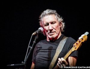 Roger Waters ha suonato un medley dei Pink Floyd in tv negli Usa