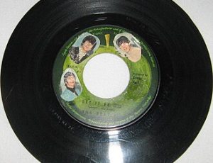 Beatles: i fan potranno salire sul tetto della Apple a Londra